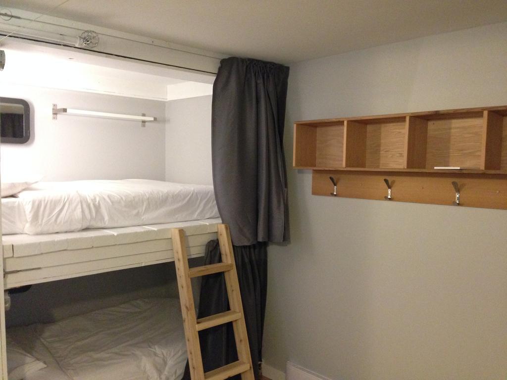 Ubc Whistler Lodge Вістлер Номер фото