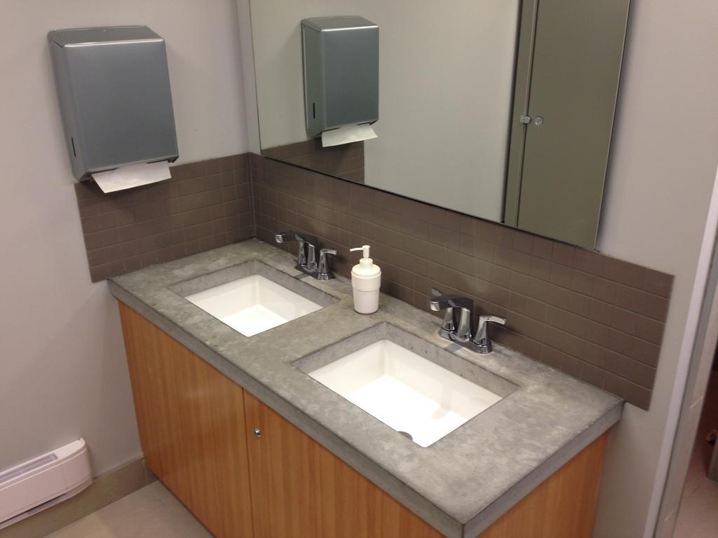 Ubc Whistler Lodge Вістлер Номер фото