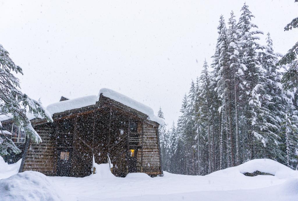 Ubc Whistler Lodge Вістлер Екстер'єр фото