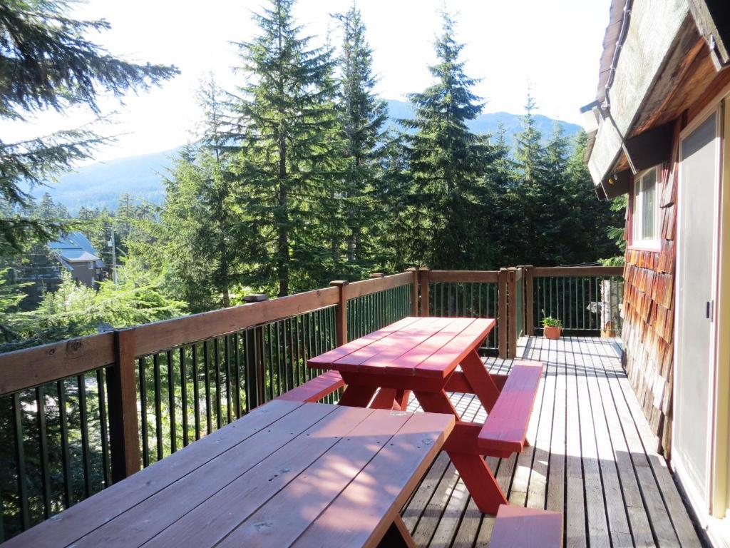 Ubc Whistler Lodge Вістлер Екстер'єр фото